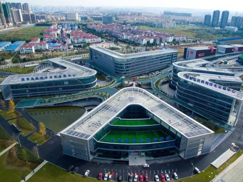 �S�����}�����@�^(q��)